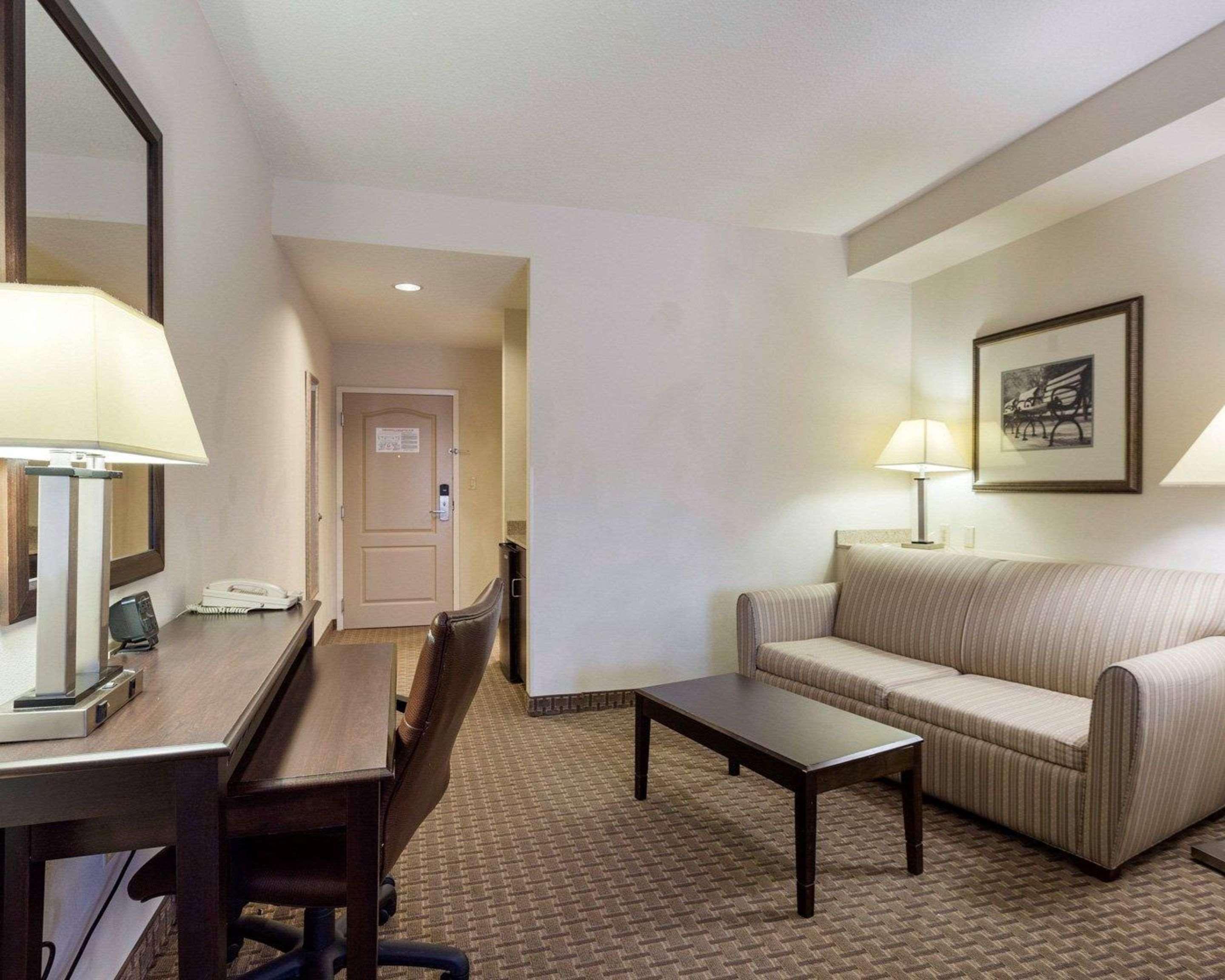 Comfort Suites Olive Branch - Memphis South Eksteriør bilde