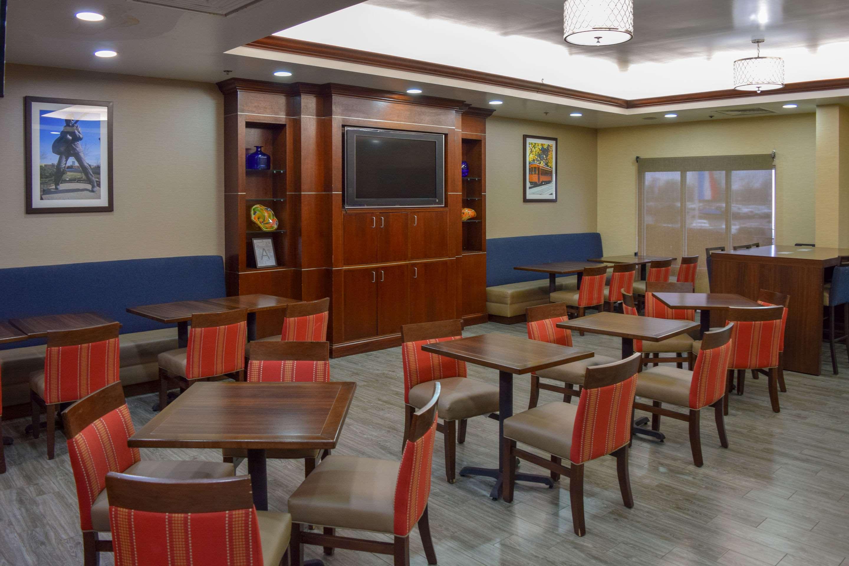 Comfort Suites Olive Branch - Memphis South Eksteriør bilde